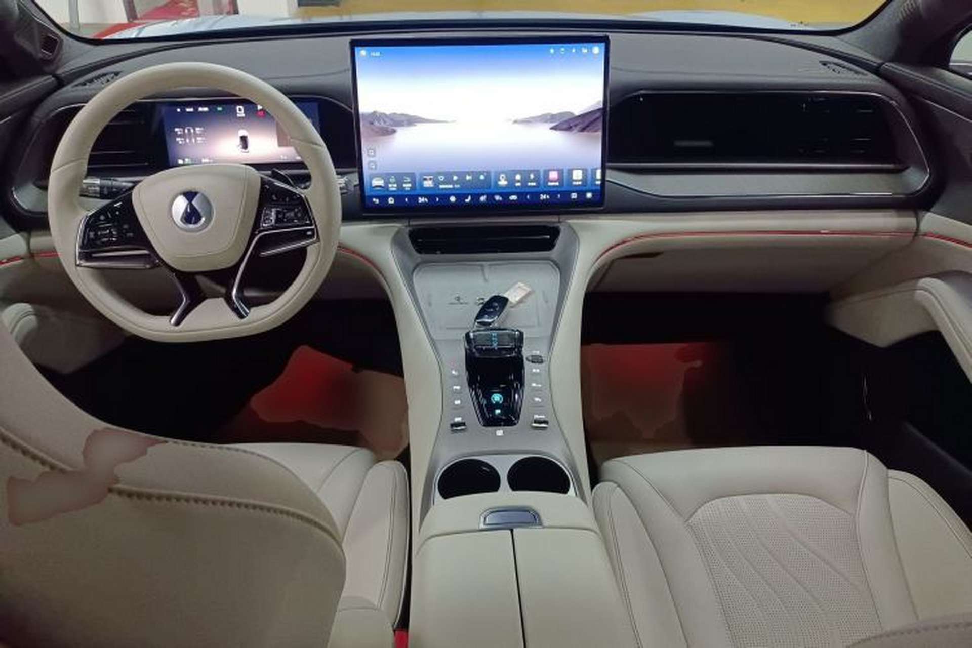 Used Denza N7 2024 702 Smart Drive Pro Edition Center Console
