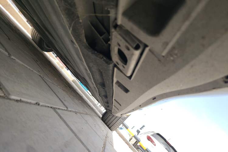 Used Denza N7 2024 702 Smart Drive Pro Edition Chassis Front Left