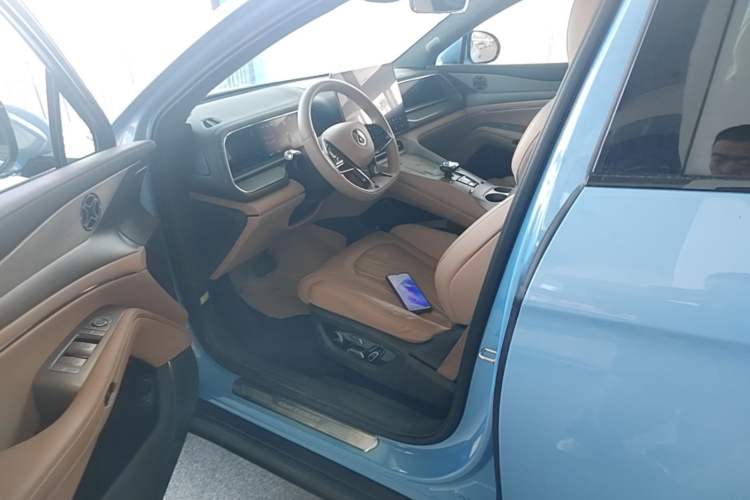 Used Denza N7 2024 550 Intelligent Driving Pro Edition Driver Seat