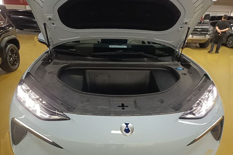 Used Denza N7 2024 630 All-Wheel Drive Intelligent Driving Max Edition Engine Bay
