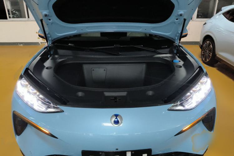 Used Denza N7 2024 630 All-Wheel Drive Intelligent Driving Ultra Version Engine Bay