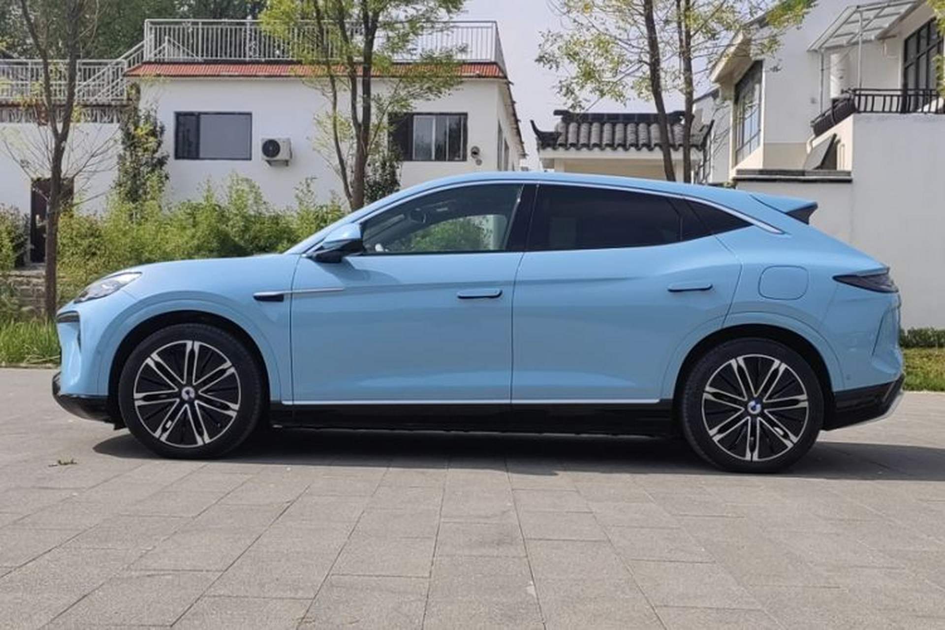 Used Denza N7 2024 630 All-Wheel Drive Intelligent Driving Max Edition Exterior 2