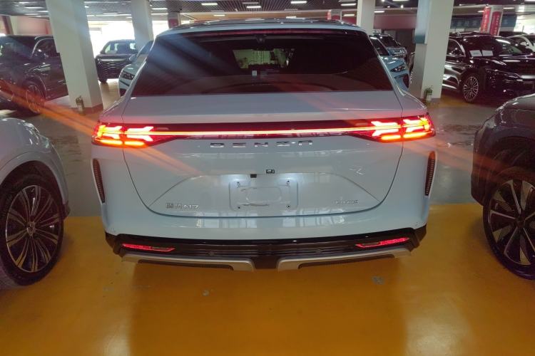Used Denza N7 2024 630 All-Wheel Drive Intelligent Driving Max Edition Exterior 4