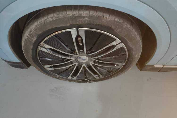 Used Denza N7 2024 630 All-Wheel Drive Intelligent Driving Max Edition Exterior 7