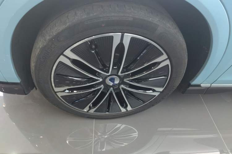 Used Denza N7 2024 630 All-Wheel Drive Intelligent Driving Max Edition Exterior 7