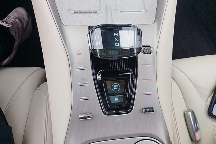 Used Denza N7 2024 702 Smart Drive Pro Edition Gear Lever