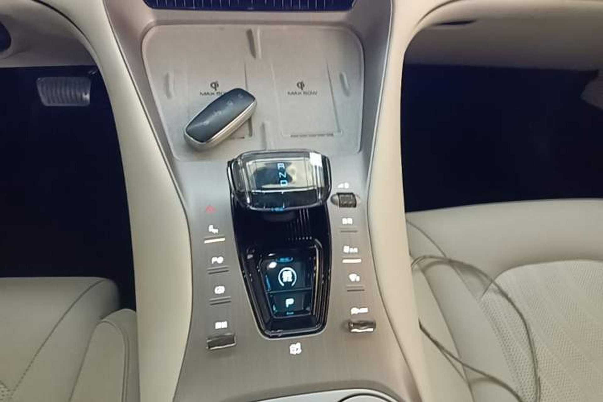 Used Denza N7 2024 630 All-Wheel Drive Intelligent Driving Max Edition Gear Lever