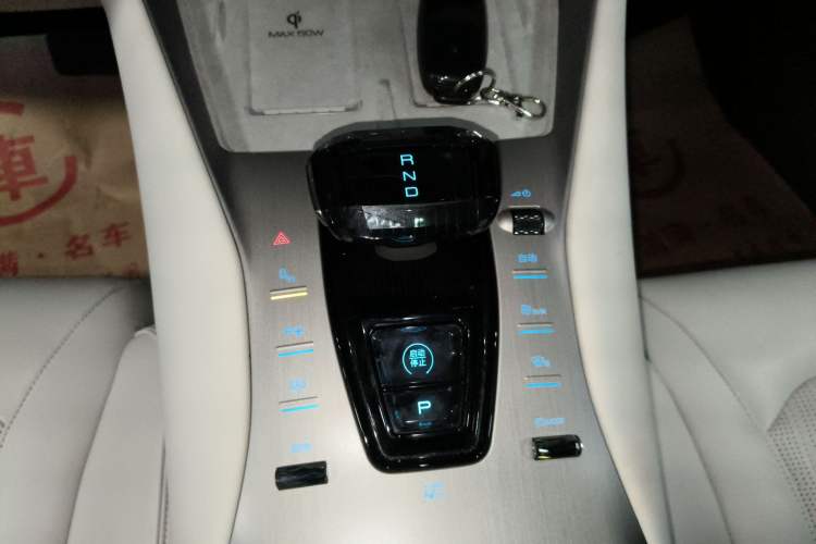 Used Denza N7 2024 630 All-Wheel Drive Intelligent Driving Ultra Version Gear Lever