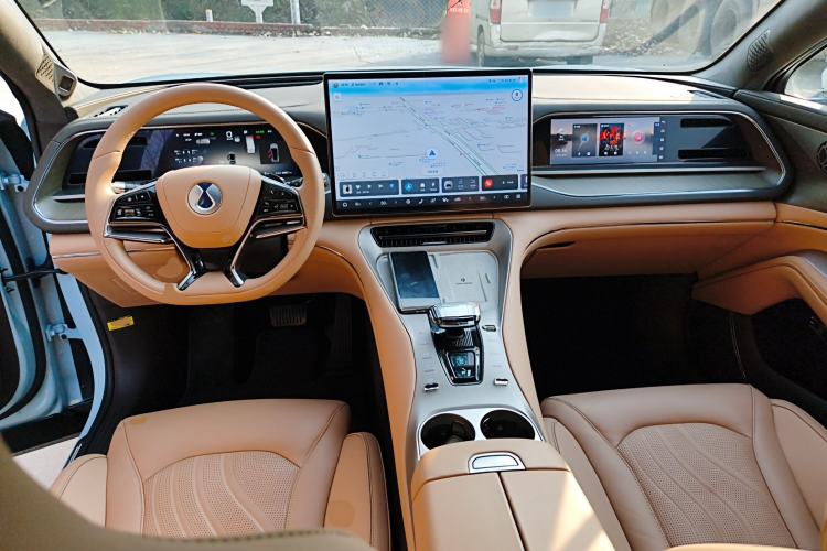 Used Denza N7 2024 630 All-Wheel Drive Intelligent Driving Max Edition Interior 2