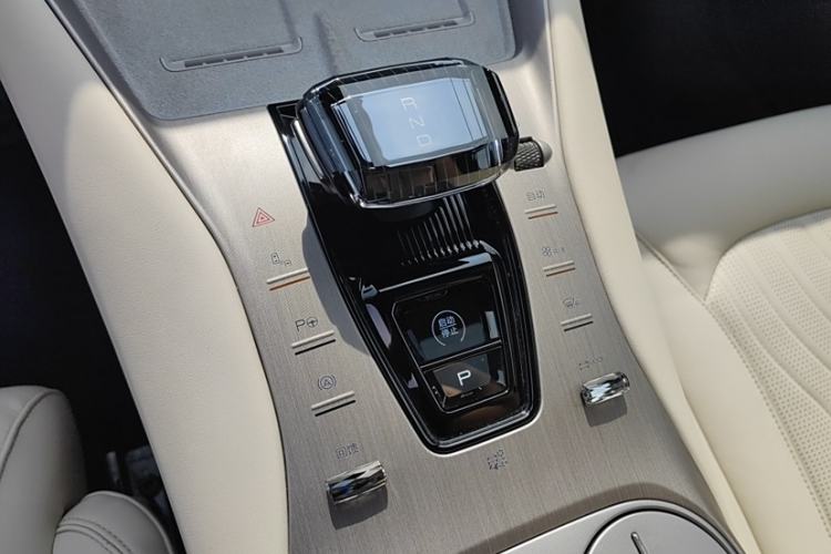 Used Denza N7 2024 630 All-Wheel Drive Intelligent Driving Max Edition Interior 5