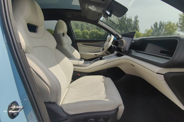 Used Denza N7 2024 630 All-Wheel Drive Intelligent Driving Max Edition Interior 8