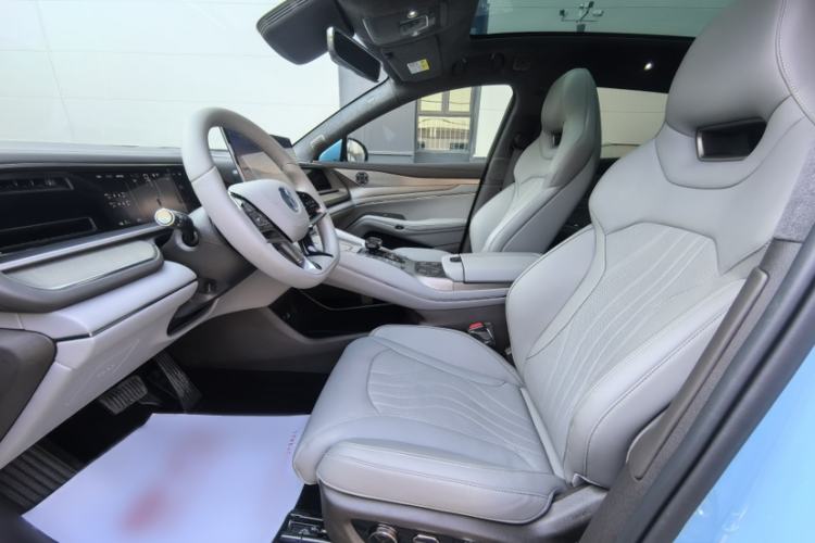 Used Denza N7 2024 630 All-Wheel Drive Intelligent Driving Max Edition Interior 9
