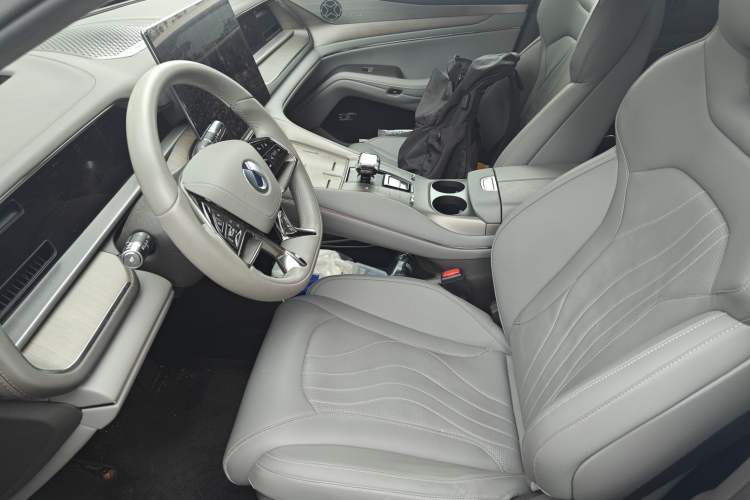 Used Denza N7 2024 630 All-Wheel Drive Intelligent Driving Max Edition Left Front Seat