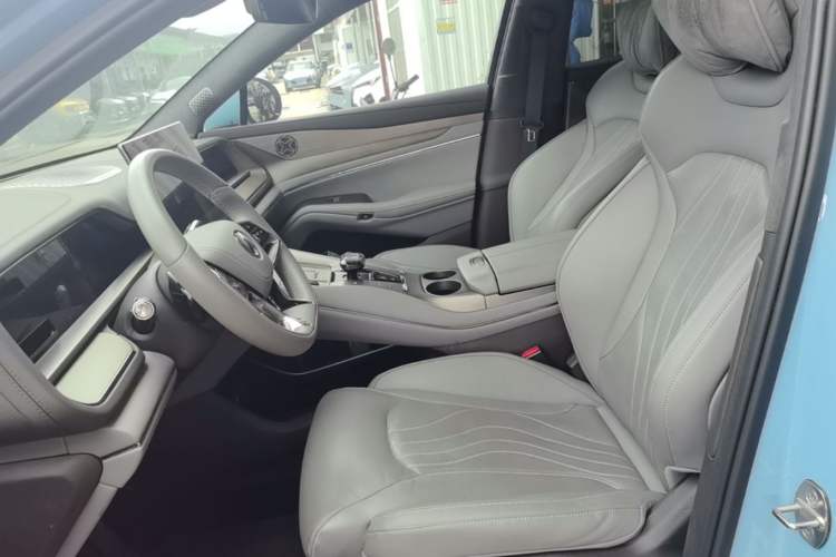 Used Denza N7 2024 630 All-Wheel Drive Intelligent Driving Max Edition Left Front Seat