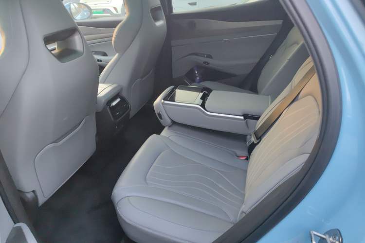 Used Denza N7 2024 630 All-Wheel Drive Intelligent Driving Ultra Version Left Rear Seat