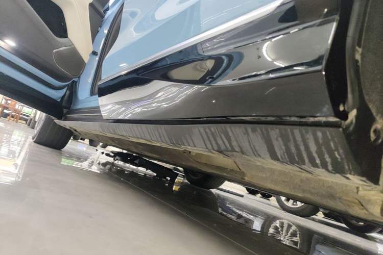 Used Denza N7 2024 630 All-Wheel Drive Intelligent Driving Max Edition Left Side Sill