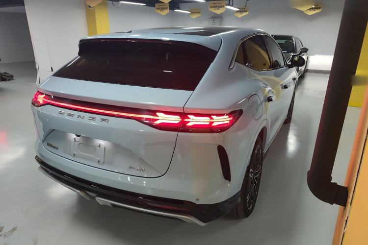Used Denza N7 2024 630 All-Wheel Drive Intelligent Driving Max Edition Rear Right 45 Deg