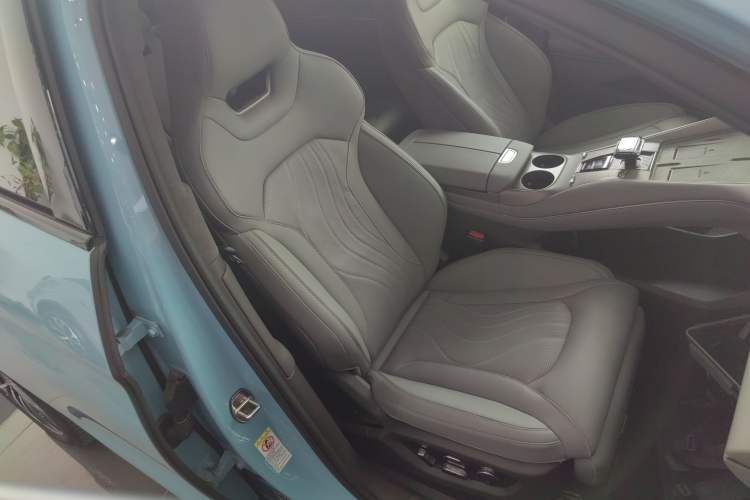 Used Denza N7 2024 630 All-Wheel Drive Intelligent Driving Max Edition Right Front Seat