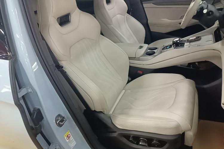 Used Denza N7 2024 630 All-Wheel Drive Intelligent Driving Max Edition Right Front Seat