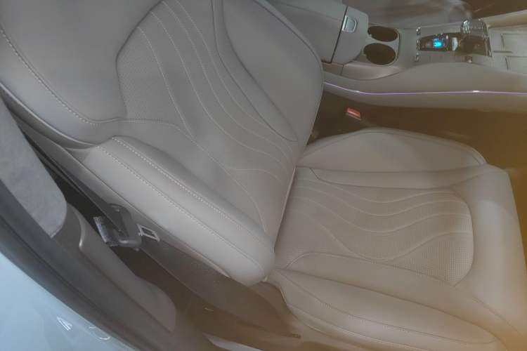 Used Denza N7 2024 630 All-Wheel Drive Intelligent Driving Max Edition Right Front Seat