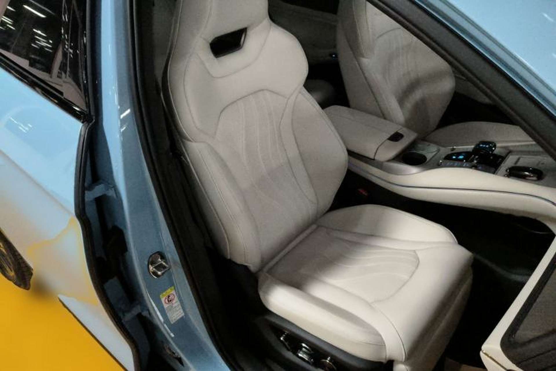 Used Denza N7 2024 630 All-Wheel Drive Intelligent Driving Ultra Version Right Front Seat