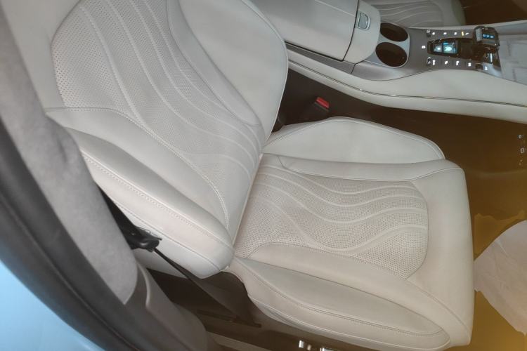 Used Denza N7 2024 630 All-Wheel Drive Intelligent Driving Max Edition Right Front Seat