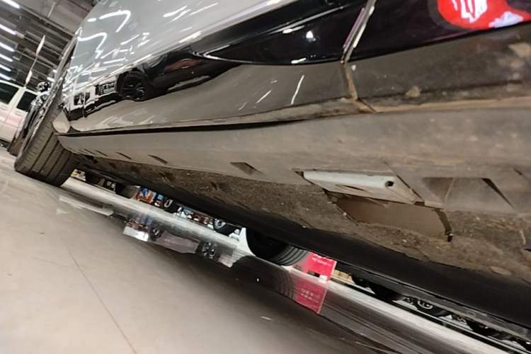 Used Denza N7 2024 630 All-Wheel Drive Intelligent Driving Max Edition Right Side Sill
