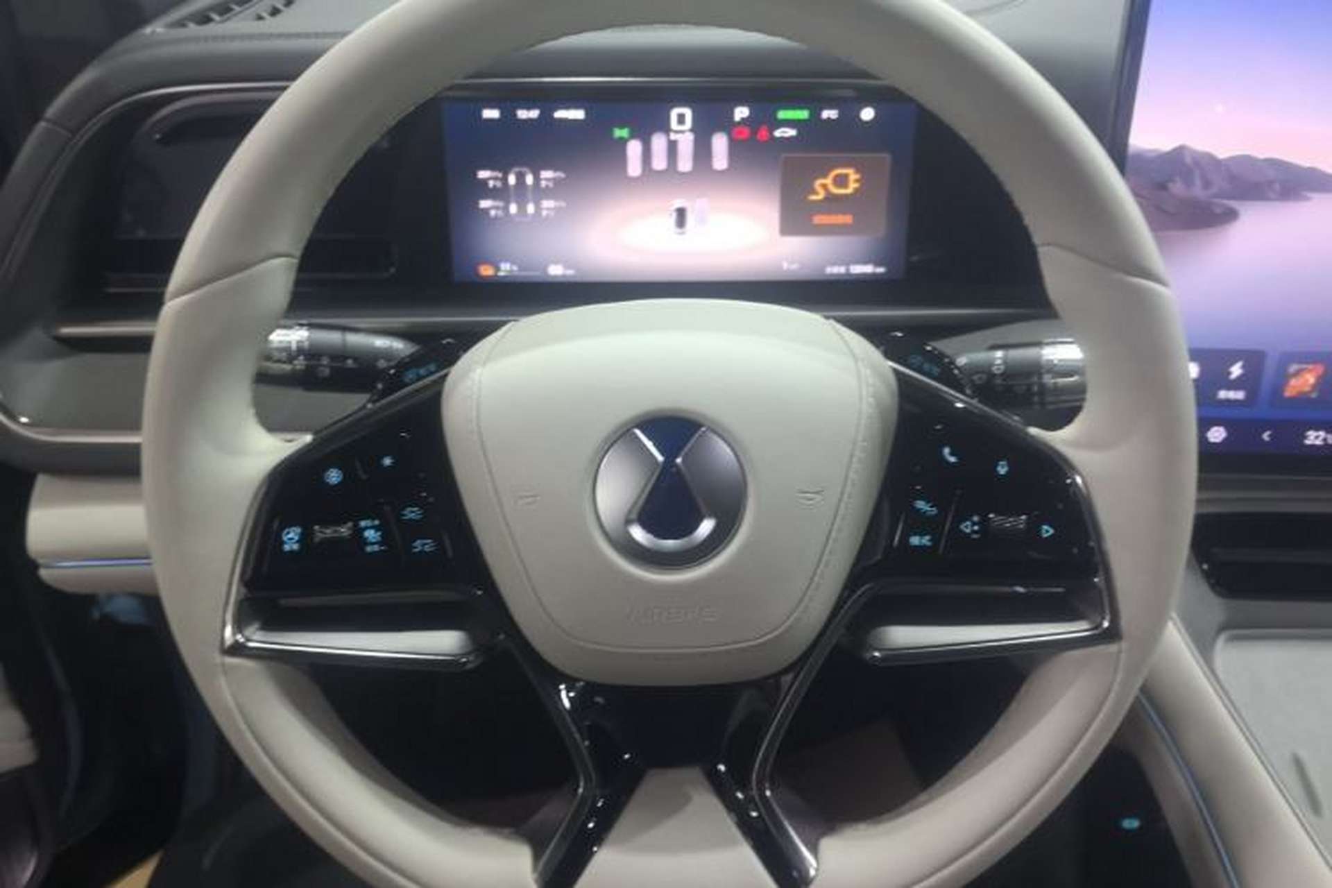 Used Denza N7 2024 630 All-Wheel Drive Intelligent Driving Max Edition Steering Wheel