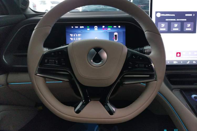Used Denza N7 2024 630 All-Wheel Drive Intelligent Driving Max Edition Steering Wheel
