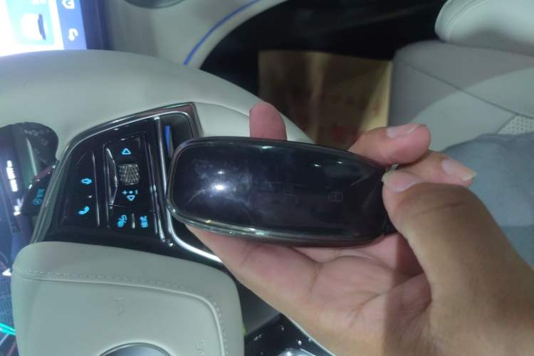 Used Denza N7 2024 630 All-Wheel Drive Intelligent Driving Ultra Version Vehicle Key
