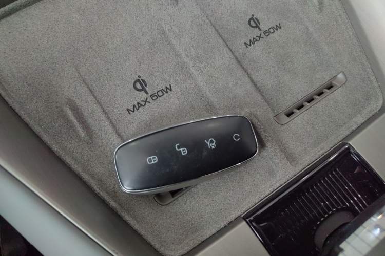 Used Denza N7 2024 630 All-Wheel Drive Intelligent Driving Max Edition Vehicle Key