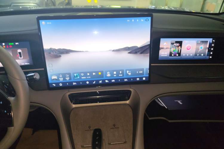 Used Denza N7 2024 702 Smart Drive Pro Edition Audio And AC Panel
