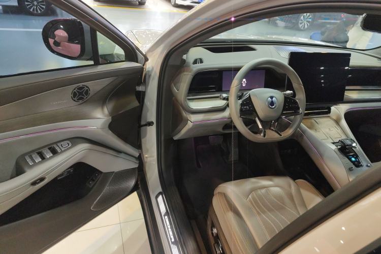 Used Denza N7 2024 630 All-Wheel Drive Intelligent Driving Max Edition Driver Seat