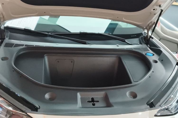 Used Denza N7 2024 630 All-Wheel Drive Intelligent Driving Max Edition Engine Bay