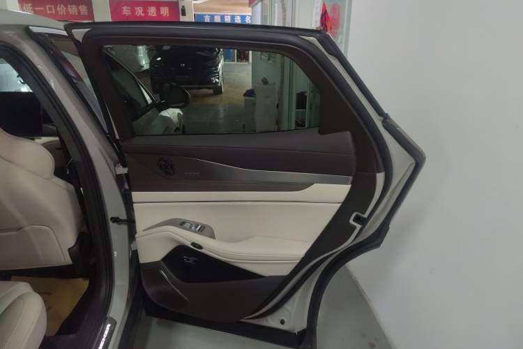 Used Denza N7 2024 630 All-Wheel Drive Intelligent Driving Max Edition Interior 6