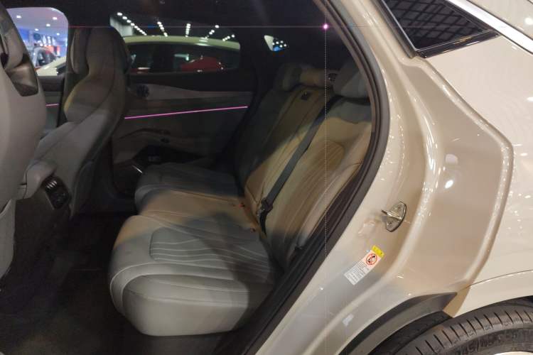 Used Denza N7 2024 630 All-Wheel Drive Intelligent Driving Max Edition Left Rear Seat