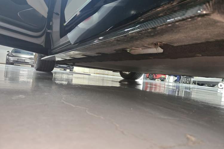 Used Denza N7 2024 702 Smart Drive Pro Edition Left Side Sill