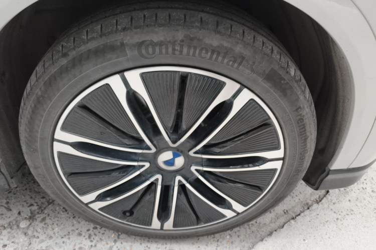 Used Denza N7 2024 630 All-Wheel Drive Intelligent Driving Max Edition Right Front Wheel Hub
