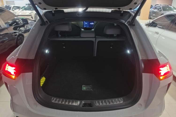 Used Denza N7 2024 630 All-Wheel Drive Intelligent Driving Max Edition Trunk