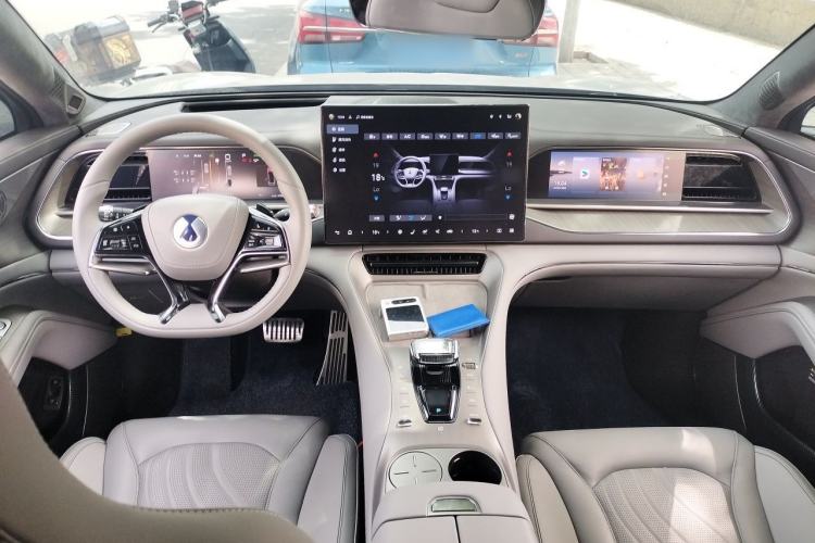 Used Denza N7 2024 630 All-Wheel Drive Intelligent Driving Max Edition Center Console