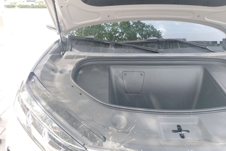 Used Denza N7 2024 630 All-Wheel Drive Intelligent Driving Max Edition Engine Bay Right