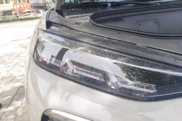 Used Denza N7 2024 630 All-Wheel Drive Intelligent Driving Max Edition Right Front Headlight