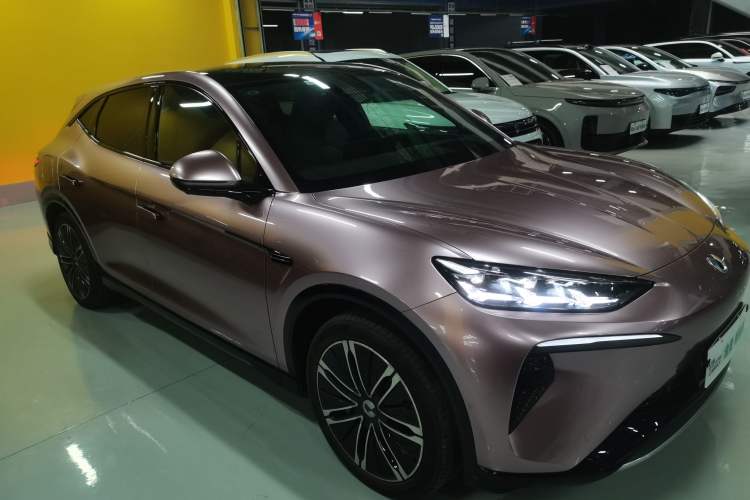 Used Denza N7 2024 630 All-Wheel Drive Intelligent Driving Ultra Version Exterior 1