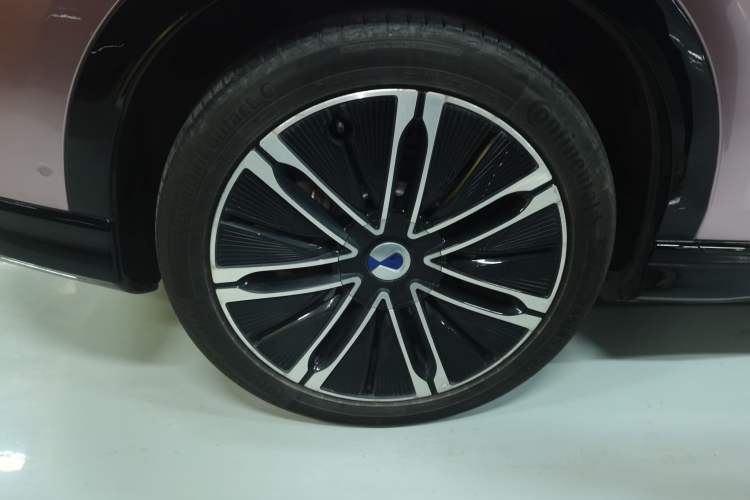Used Denza N7 2024 630 All-Wheel Drive Intelligent Driving Ultra Version Exterior 4