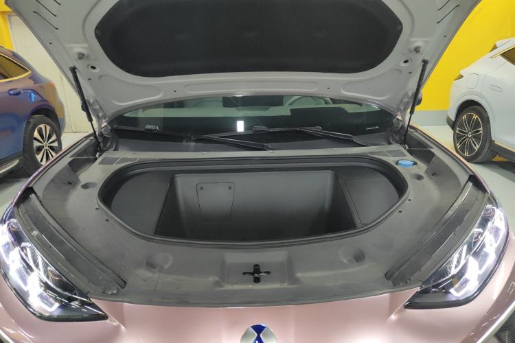 Used Denza N7 2024 630 All-Wheel Drive Intelligent Driving Ultra Version Engine Bay