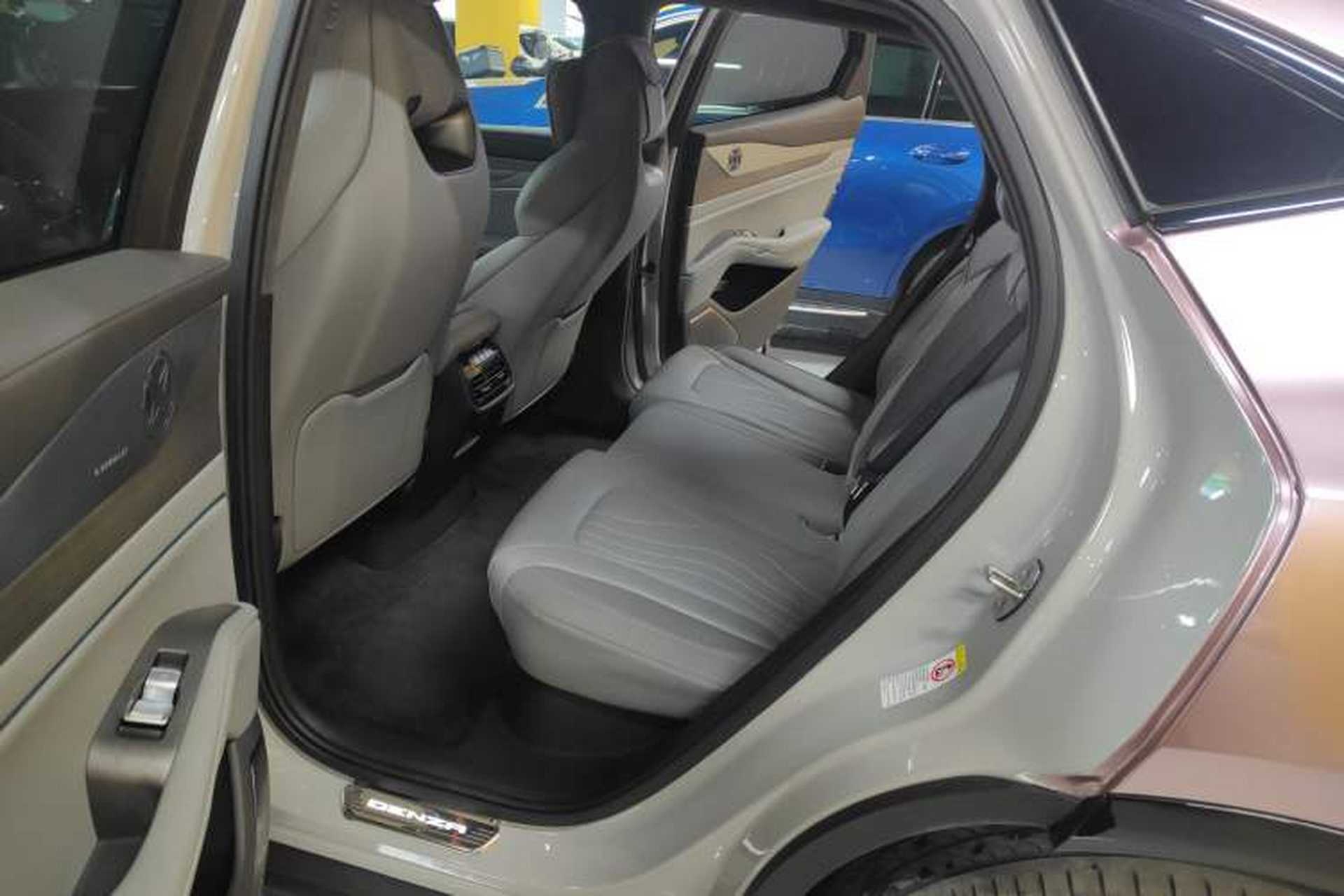 Used Denza N7 2024 630 All-Wheel Drive Intelligent Driving Ultra Version Interior 4