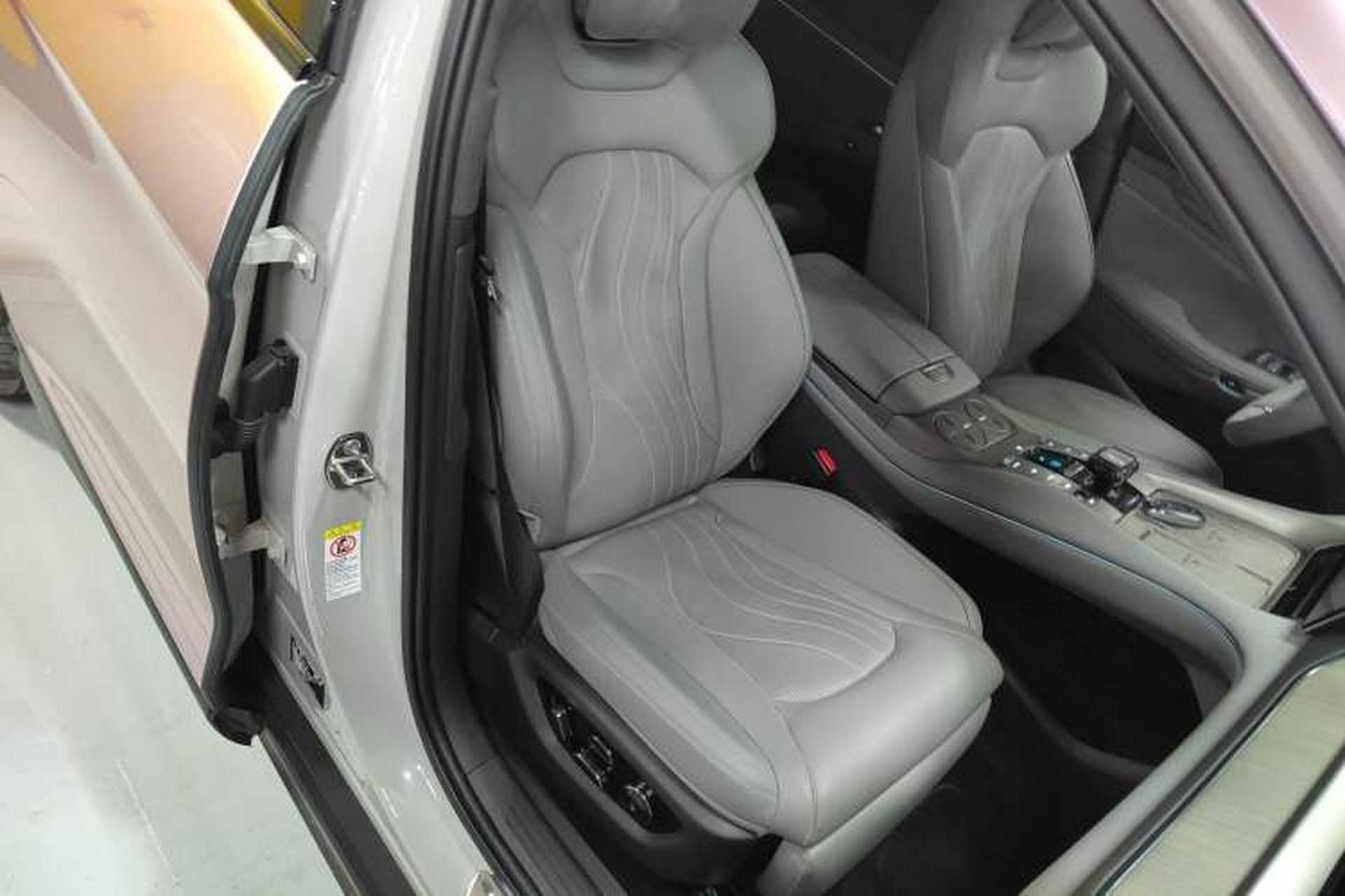 Used Denza N7 2024 630 All-Wheel Drive Intelligent Driving Ultra Version Right Front Seat