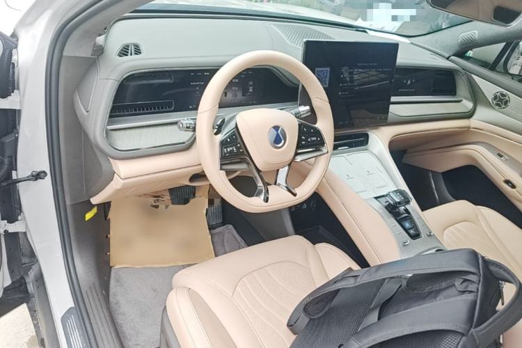 Used Denza N7 2024 702 Smart Drive Pro Edition Center Console