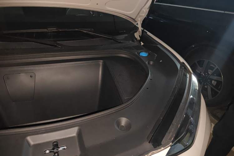 Used Denza N7 2024 702 Smart Drive Pro Edition Engine Bay Left