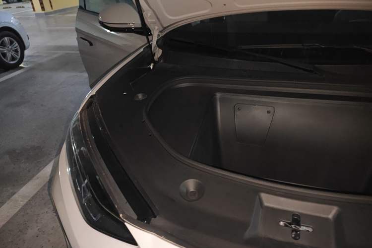Used Denza N7 2024 702 Smart Drive Pro Edition Engine Bay Right